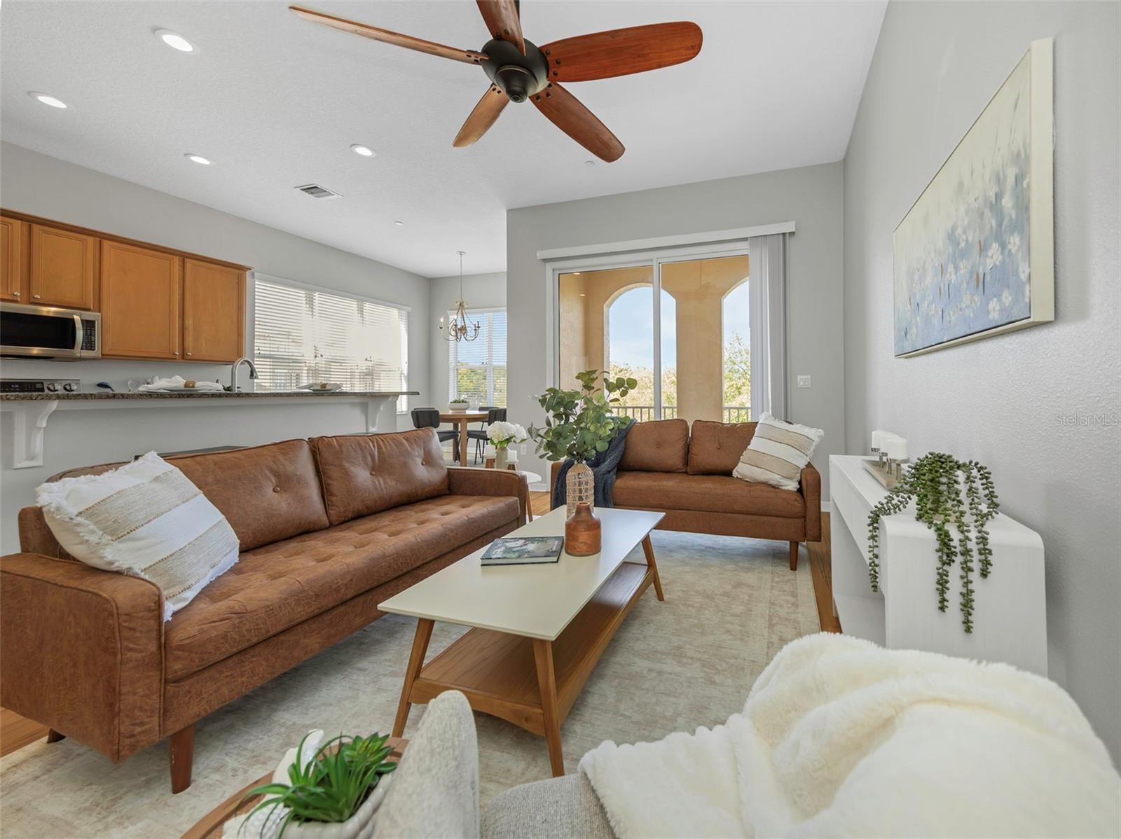 94 S HIGHLAND AVE #2401, TARPON SPRINGS, FL, 34689