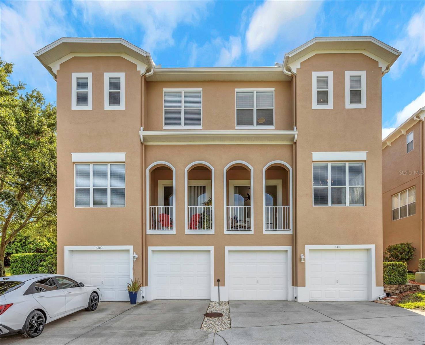 94 S HIGHLAND AVE #2401, TARPON SPRINGS, FL, 34689
