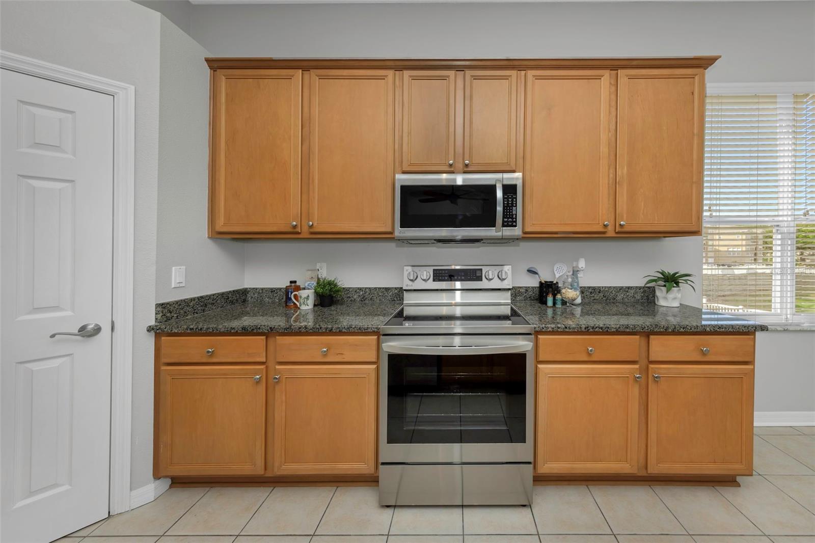 94 S HIGHLAND AVE #2401, TARPON SPRINGS, FL, 34689