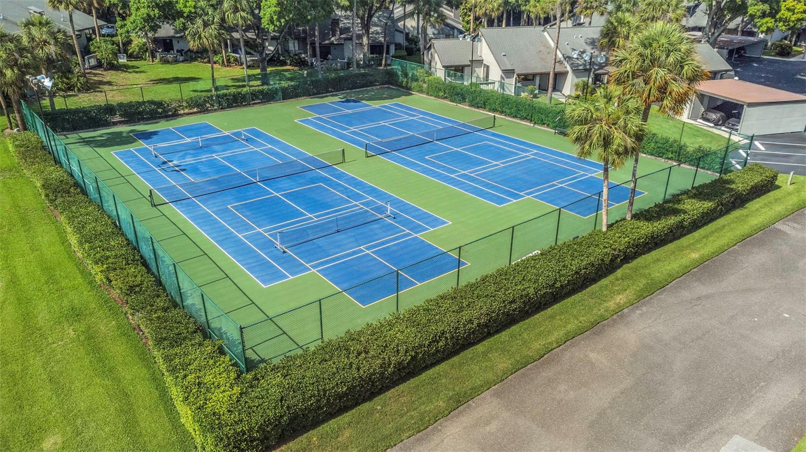 94 S HIGHLAND AVE #2401, TARPON SPRINGS, FL, 34689