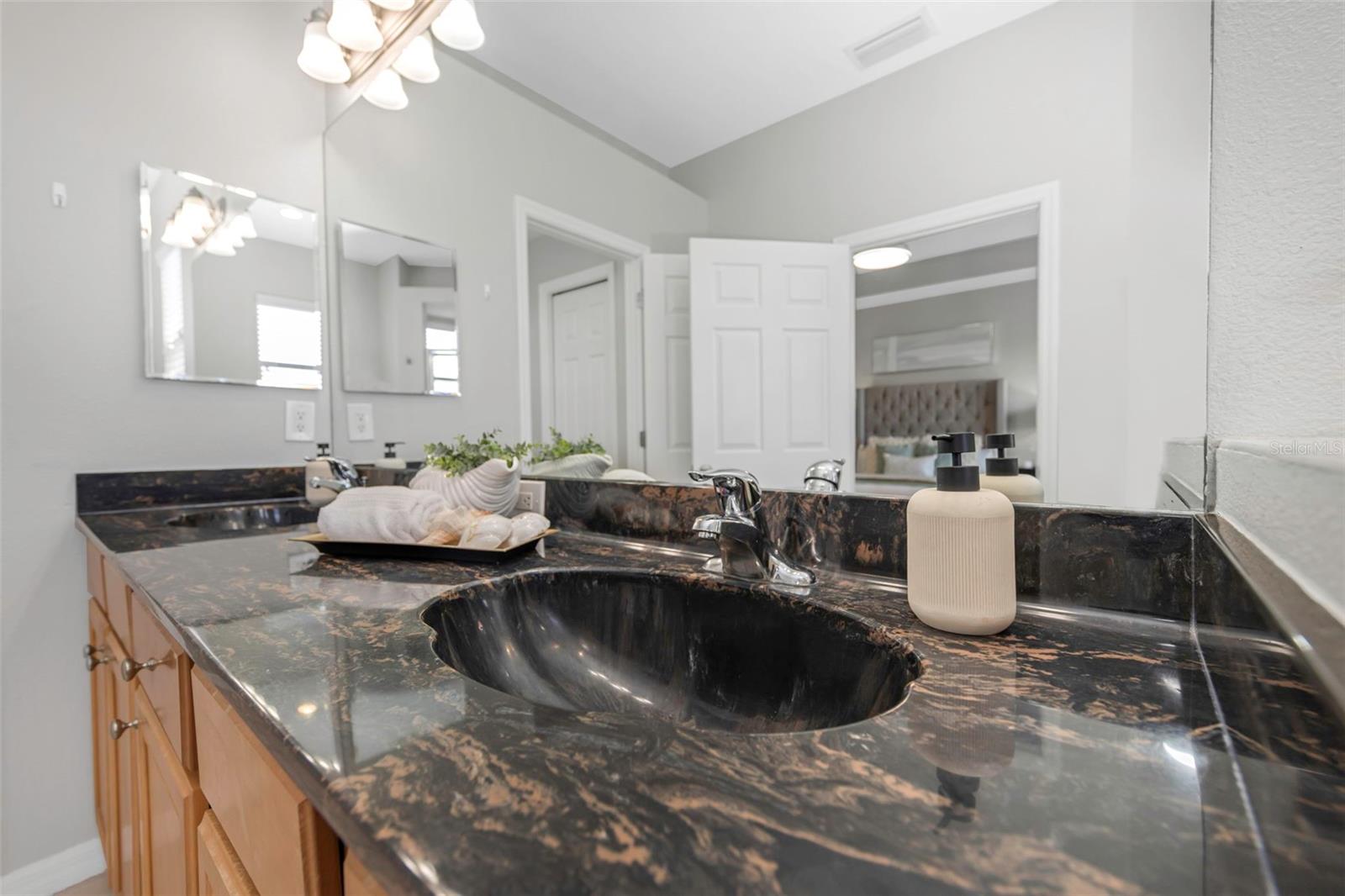 94 S HIGHLAND AVE #2401, TARPON SPRINGS, FL, 34689