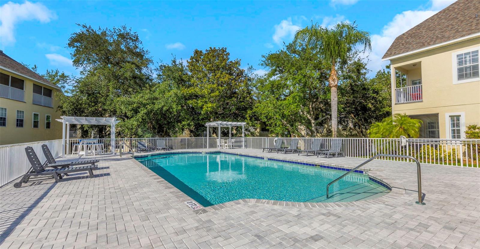 94 S HIGHLAND AVE #2401, TARPON SPRINGS, FL, 34689