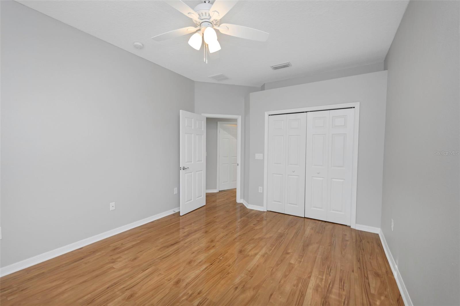 94 S HIGHLAND AVE #2401, TARPON SPRINGS, FL, 34689