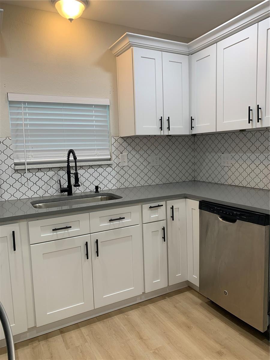1524 18TH AVE N, ST PETERSBURG, FL, 33704