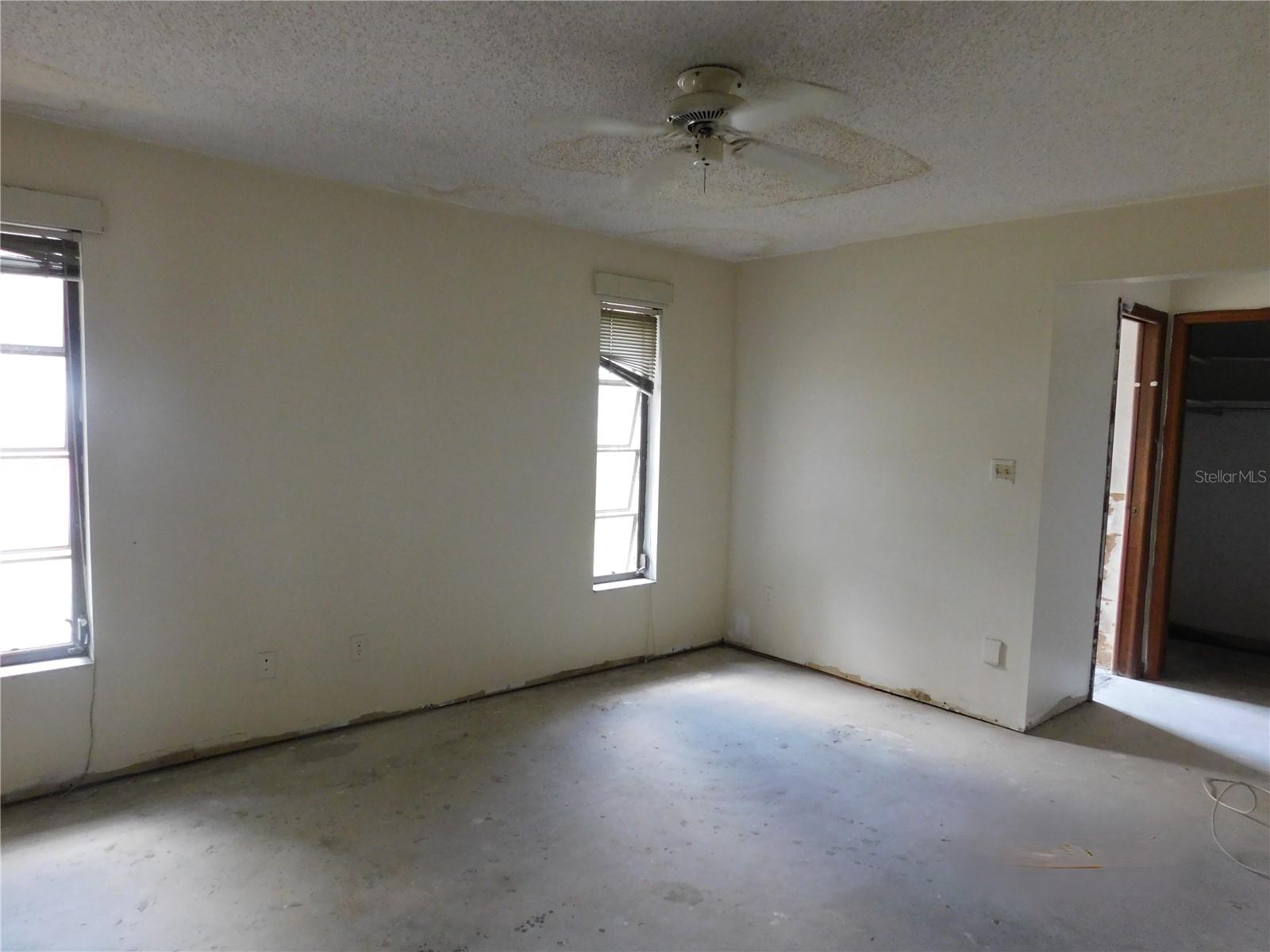 70 CITRUS CT, PALM HARBOR, FL, 34683