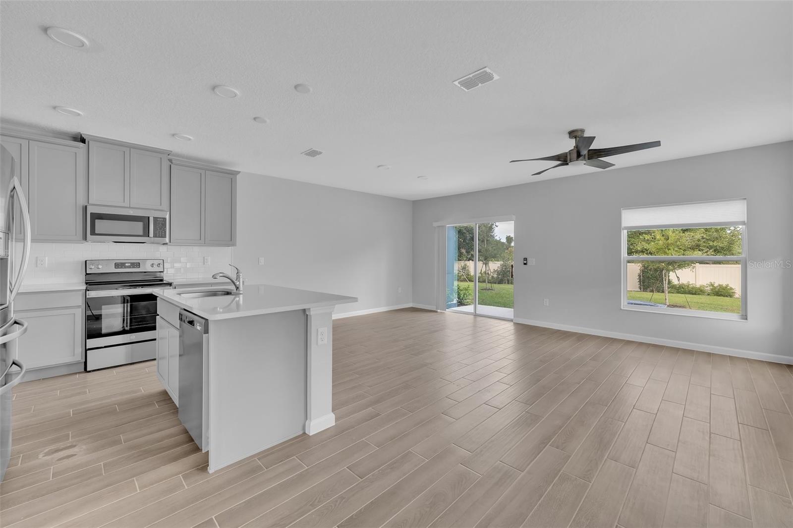 2827 NARCOOSSEE COMMONS WAY, ST CLOUD, FL, 34771