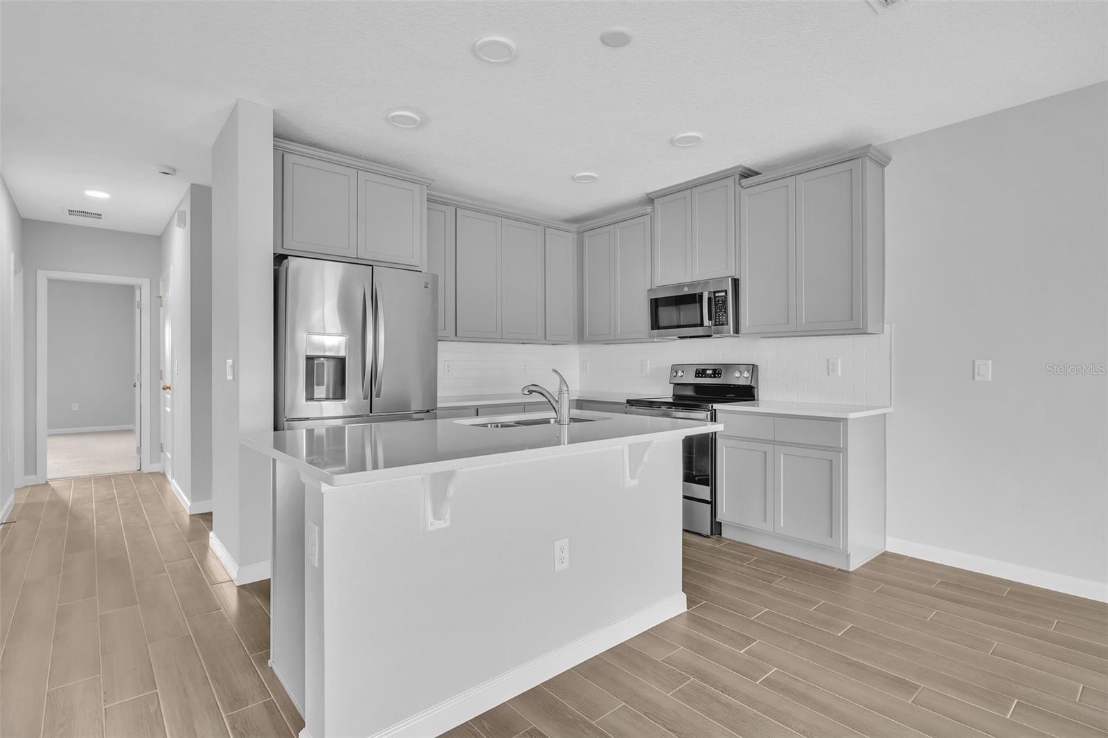 2827 NARCOOSSEE COMMONS WAY, ST CLOUD, FL, 34771