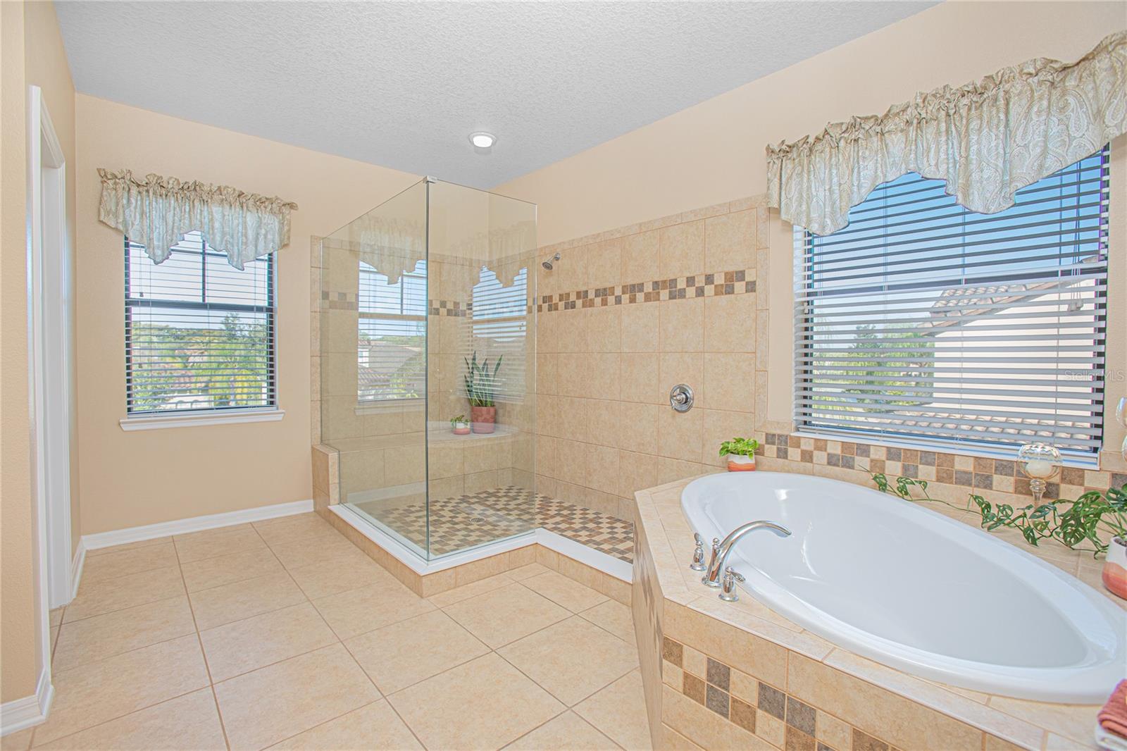 1481 CALM WATERS CT, ST CLOUD, FL, 34771