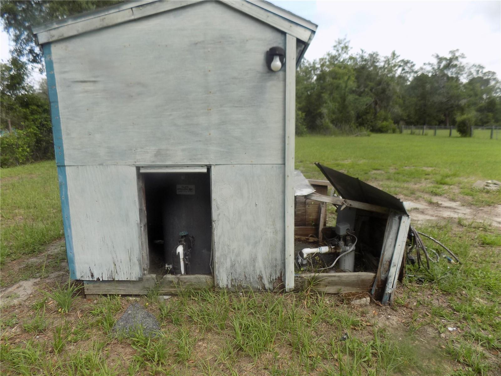 8708 NE WALDO RD, GAINESVILLE, FL, 32609