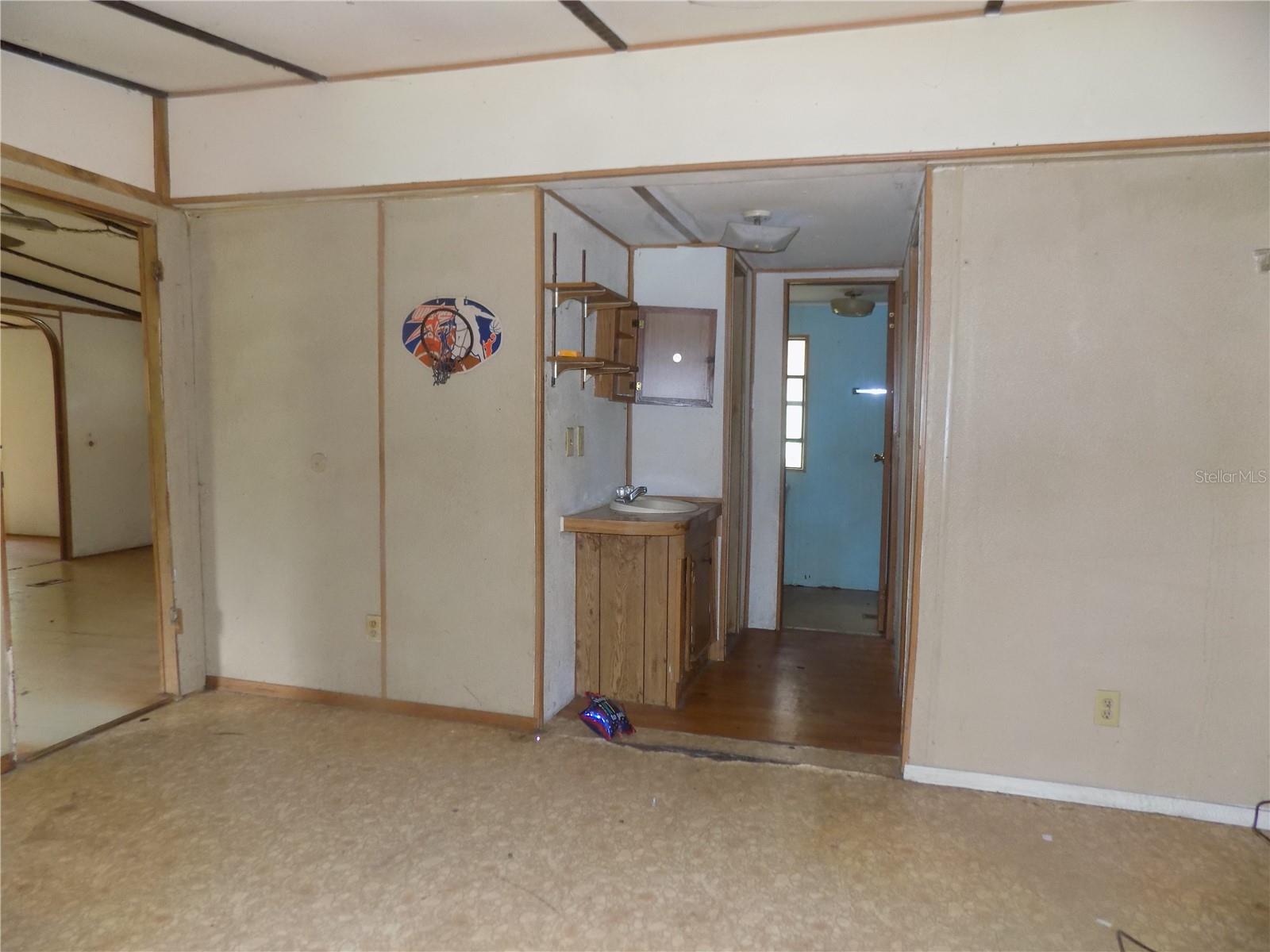 8708 NE WALDO RD, GAINESVILLE, FL, 32609