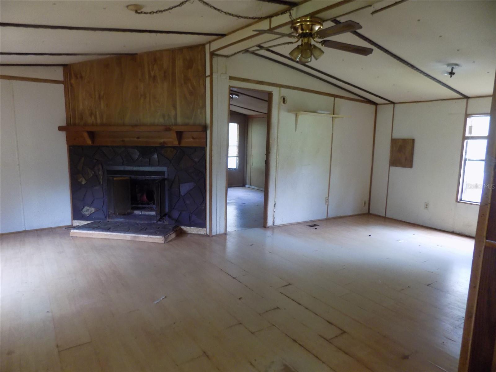 8708 NE WALDO RD, GAINESVILLE, FL, 32609