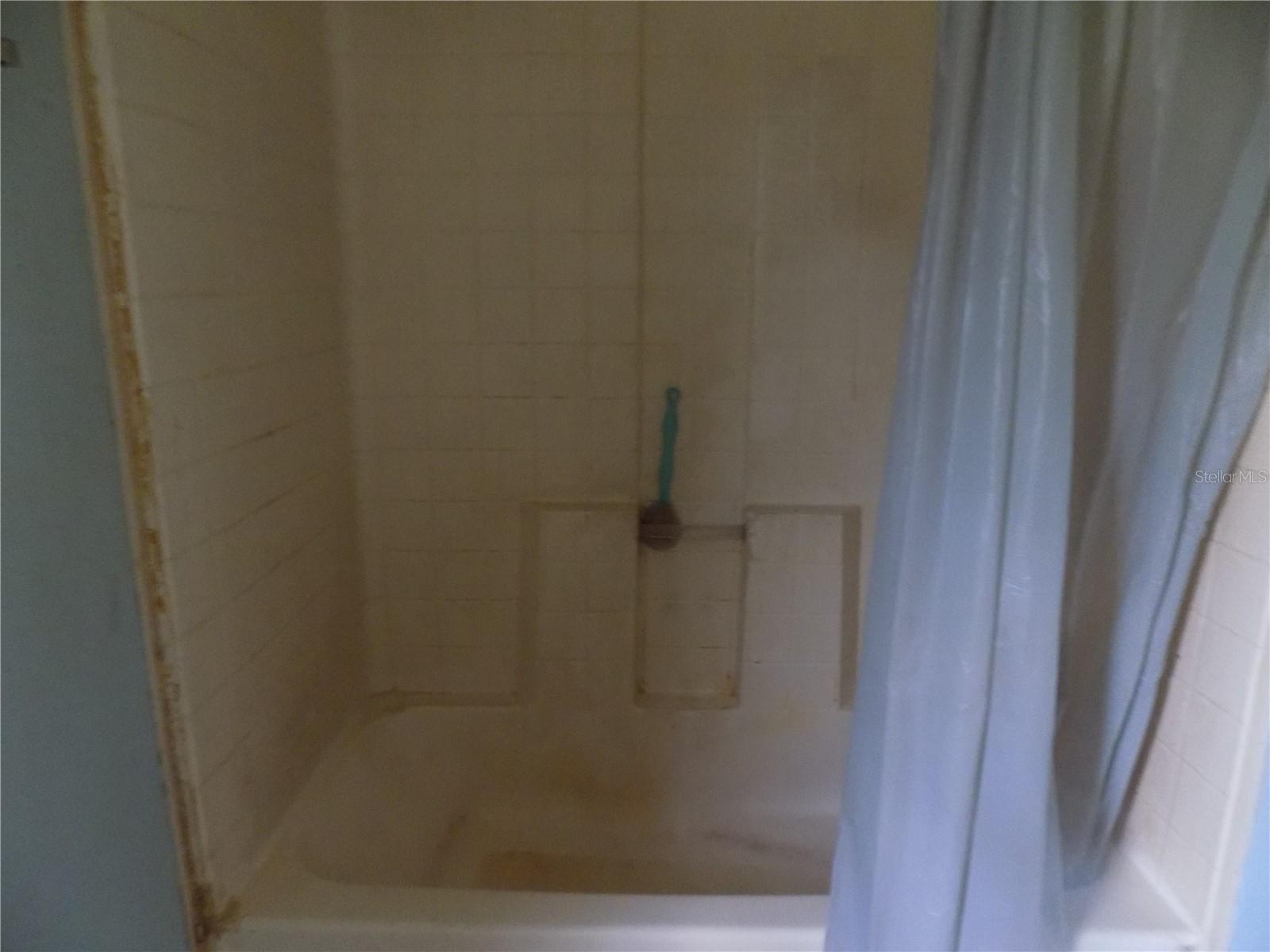 8708 NE WALDO RD, GAINESVILLE, FL, 32609