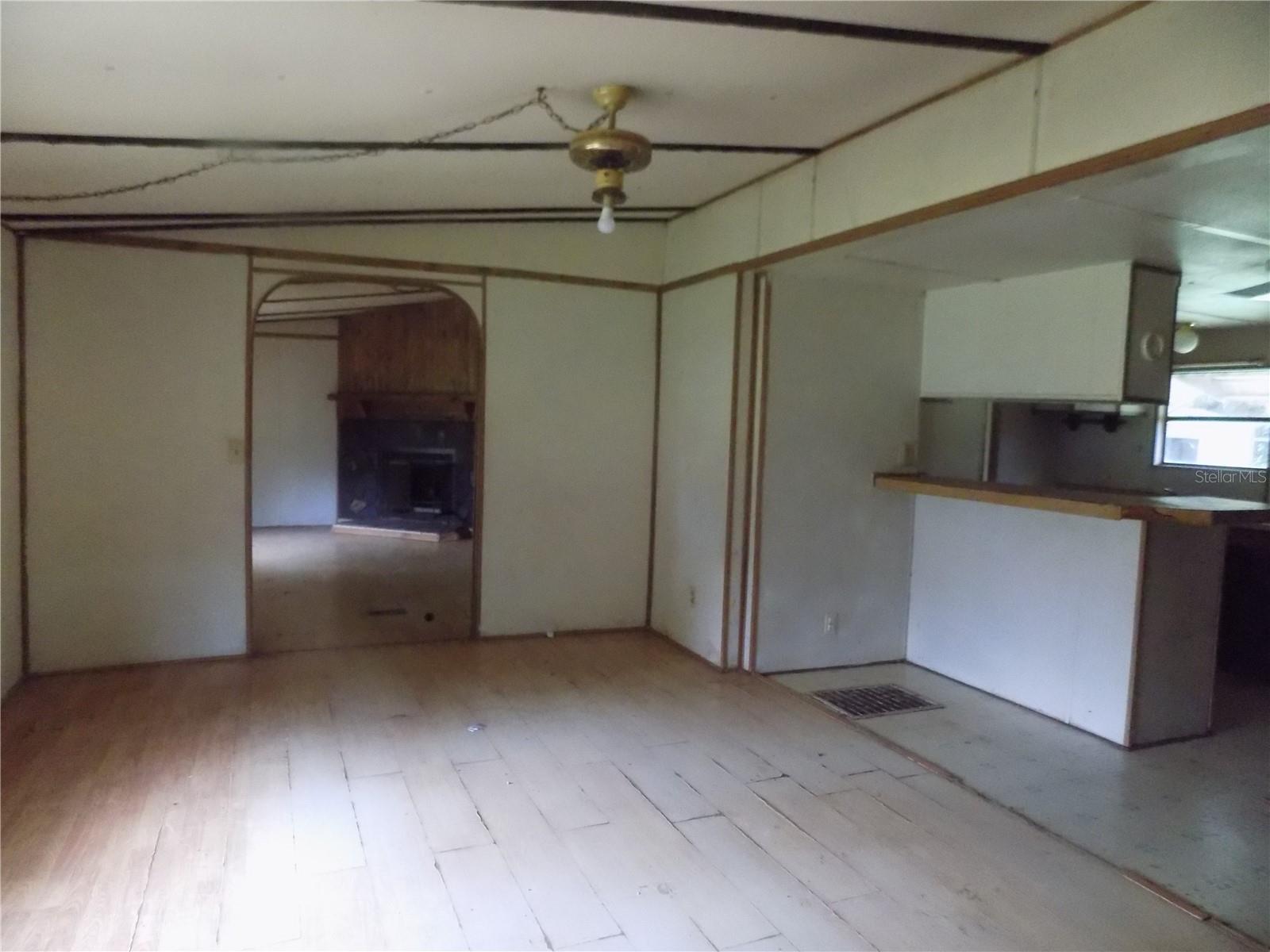 8708 NE WALDO RD, GAINESVILLE, FL, 32609