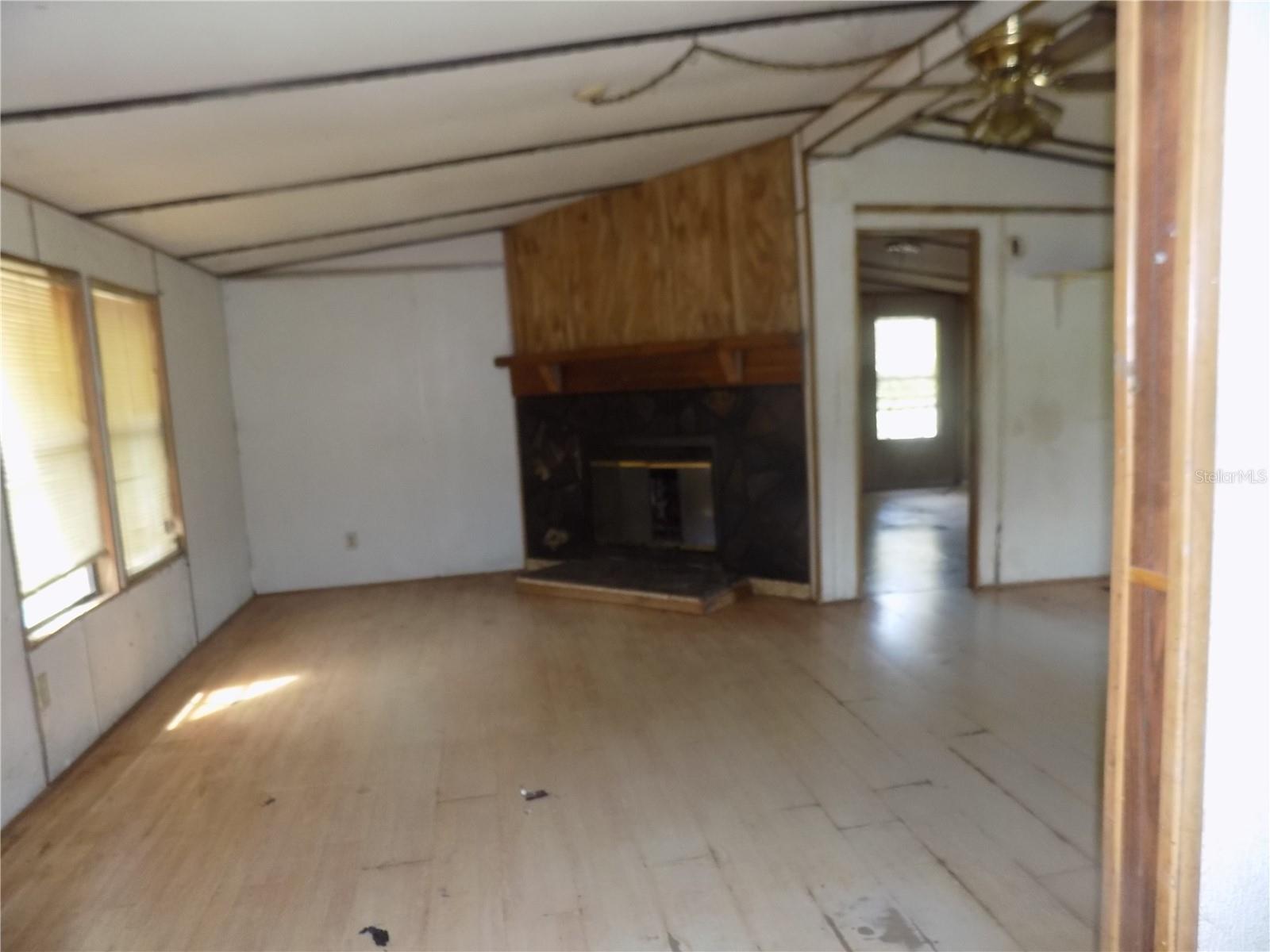 8708 NE WALDO RD, GAINESVILLE, FL, 32609