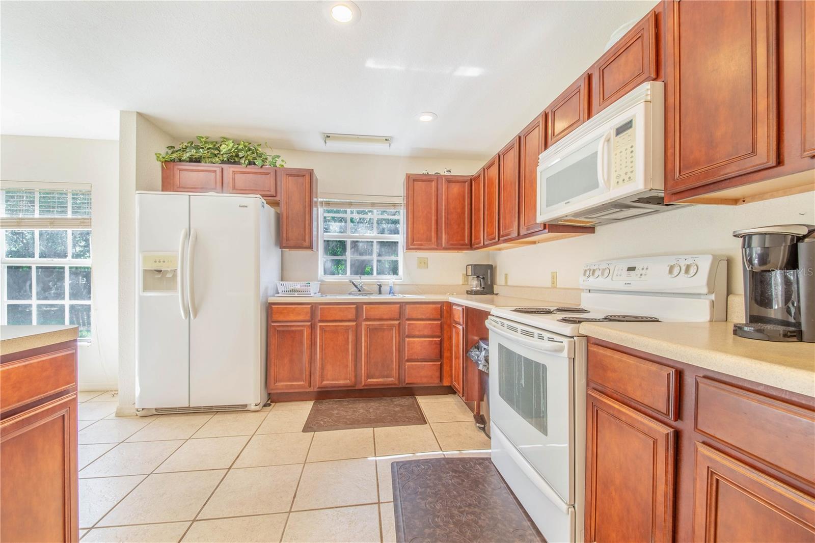 33 PINEWOOD DR, HAINES CITY, FL, 33844
