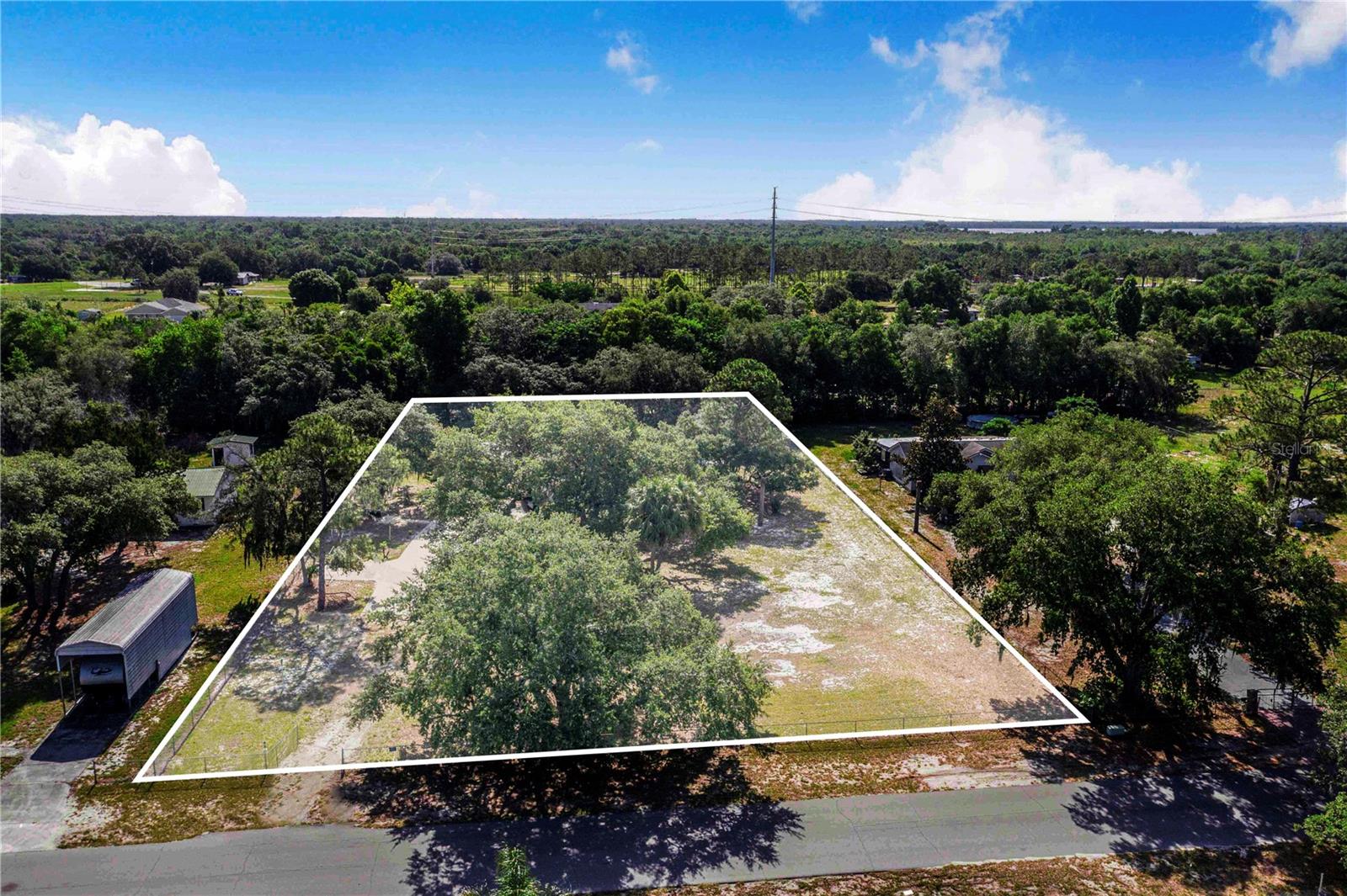 33 PINEWOOD DR, HAINES CITY, FL, 33844