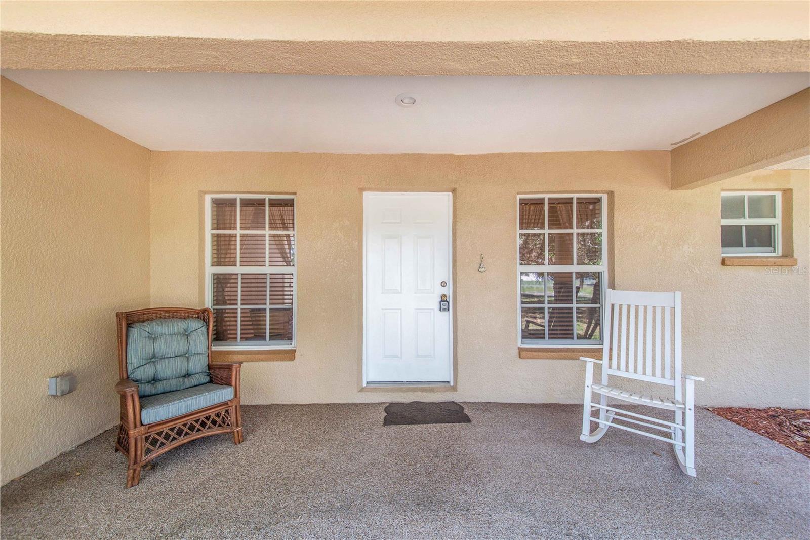 33 PINEWOOD DR, HAINES CITY, FL, 33844