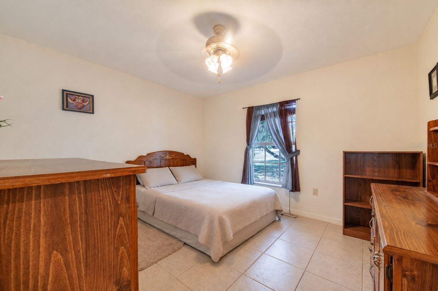 33 PINEWOOD DR, HAINES CITY, FL, 33844
