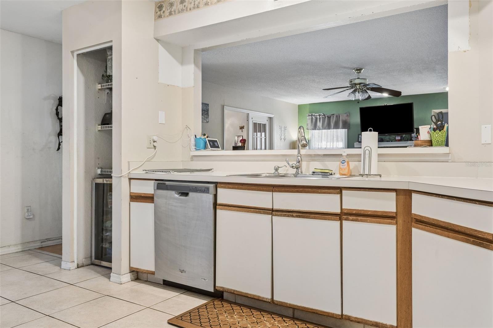 3237 MONTROSE CIR, PALM HARBOR, FL, 34684
