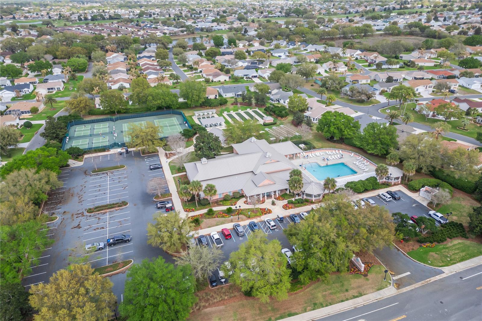 2454 SOUTHERN OAK ST, THE VILLAGES, FL, 32162