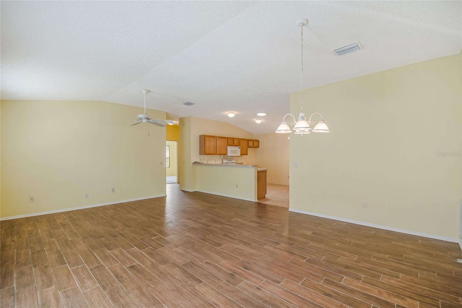 2454 SOUTHERN OAK ST, THE VILLAGES, FL, 32162