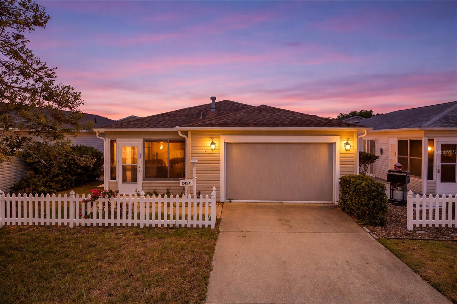 2454 SOUTHERN OAK ST, THE VILLAGES, FL, 32162