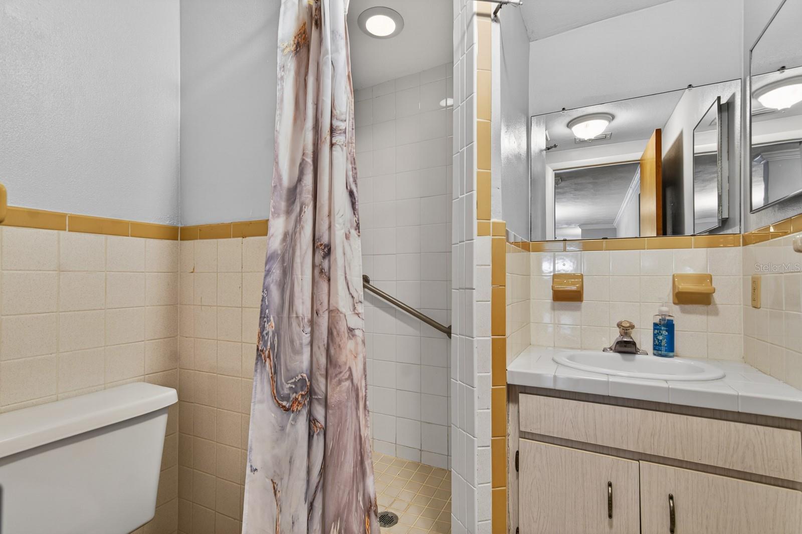 6021 2ND AVE, NEW PORT RICHEY, FL, 34653