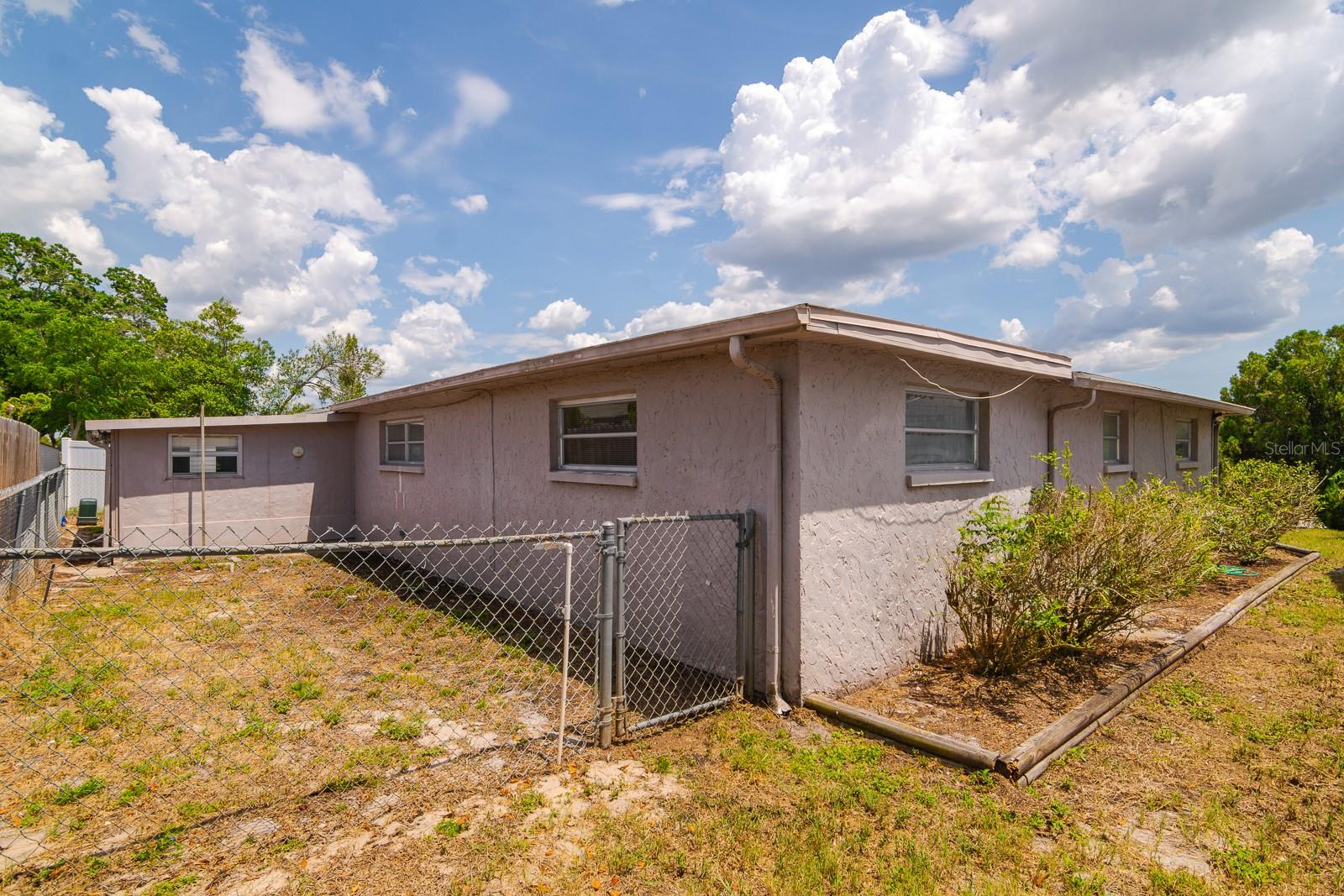 6021 2ND AVE, NEW PORT RICHEY, FL, 34653
