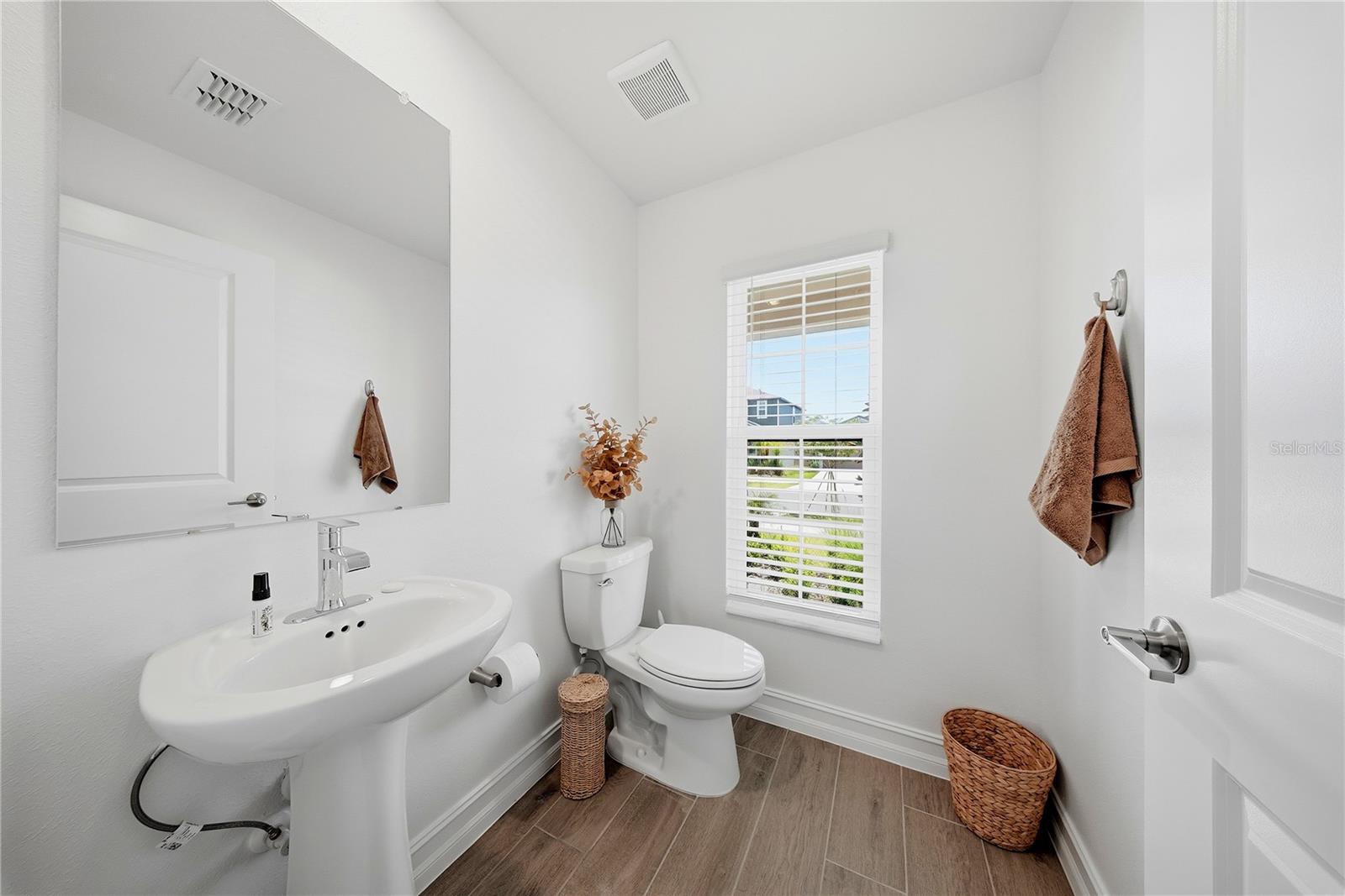 9471 RUNAWAY BREEZE DRIVE, LAND O LAKES, FL, 34637
