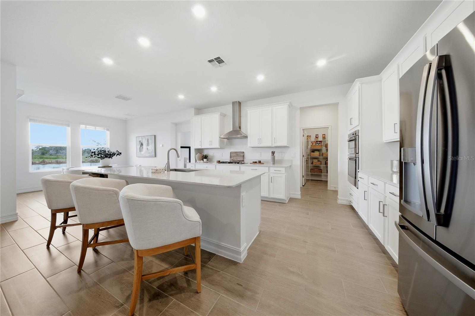 9471 RUNAWAY BREEZE DRIVE, LAND O LAKES, FL, 34637