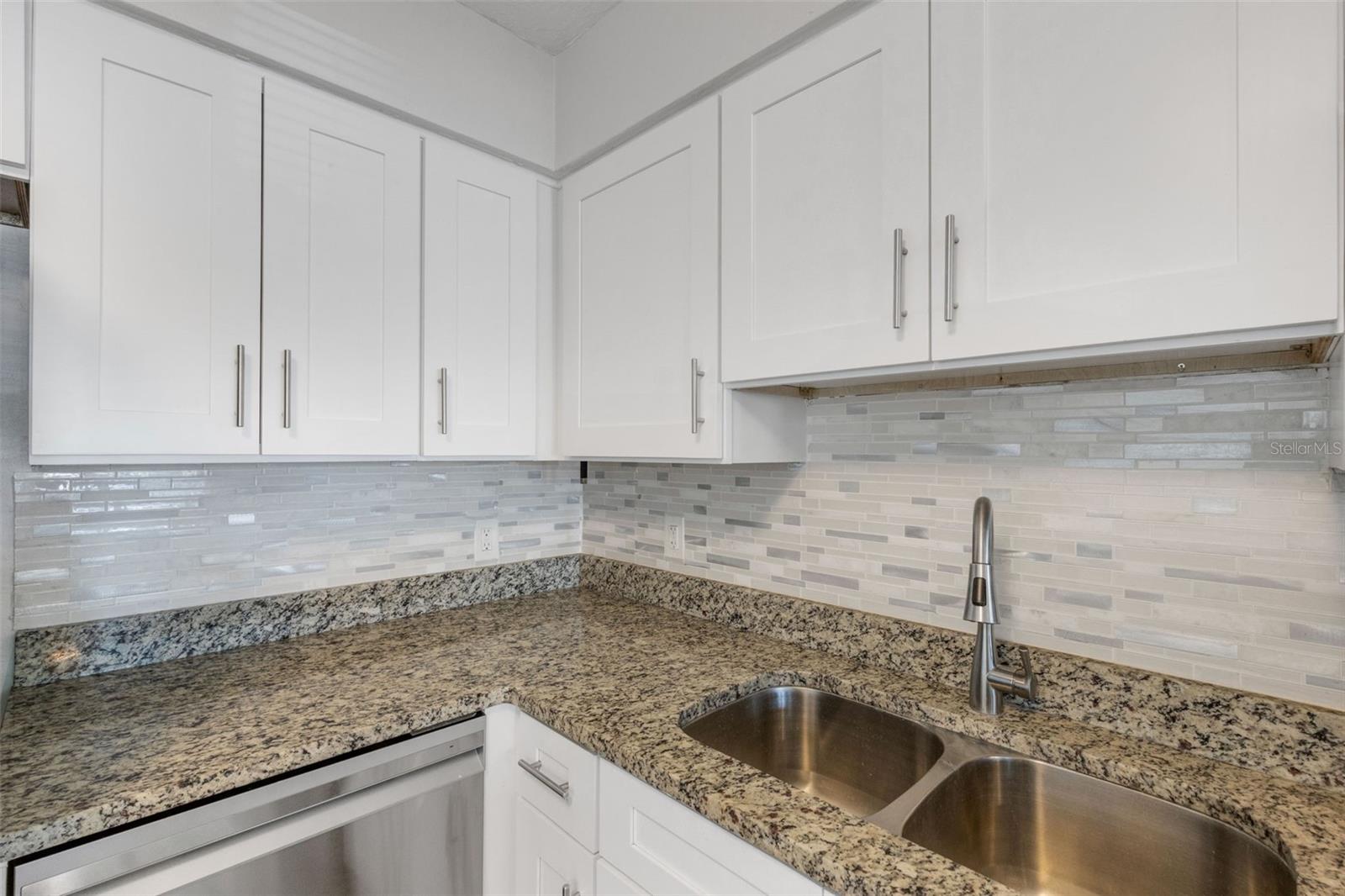 2019 42ND ST S, ST PETERSBURG, FL, 33711