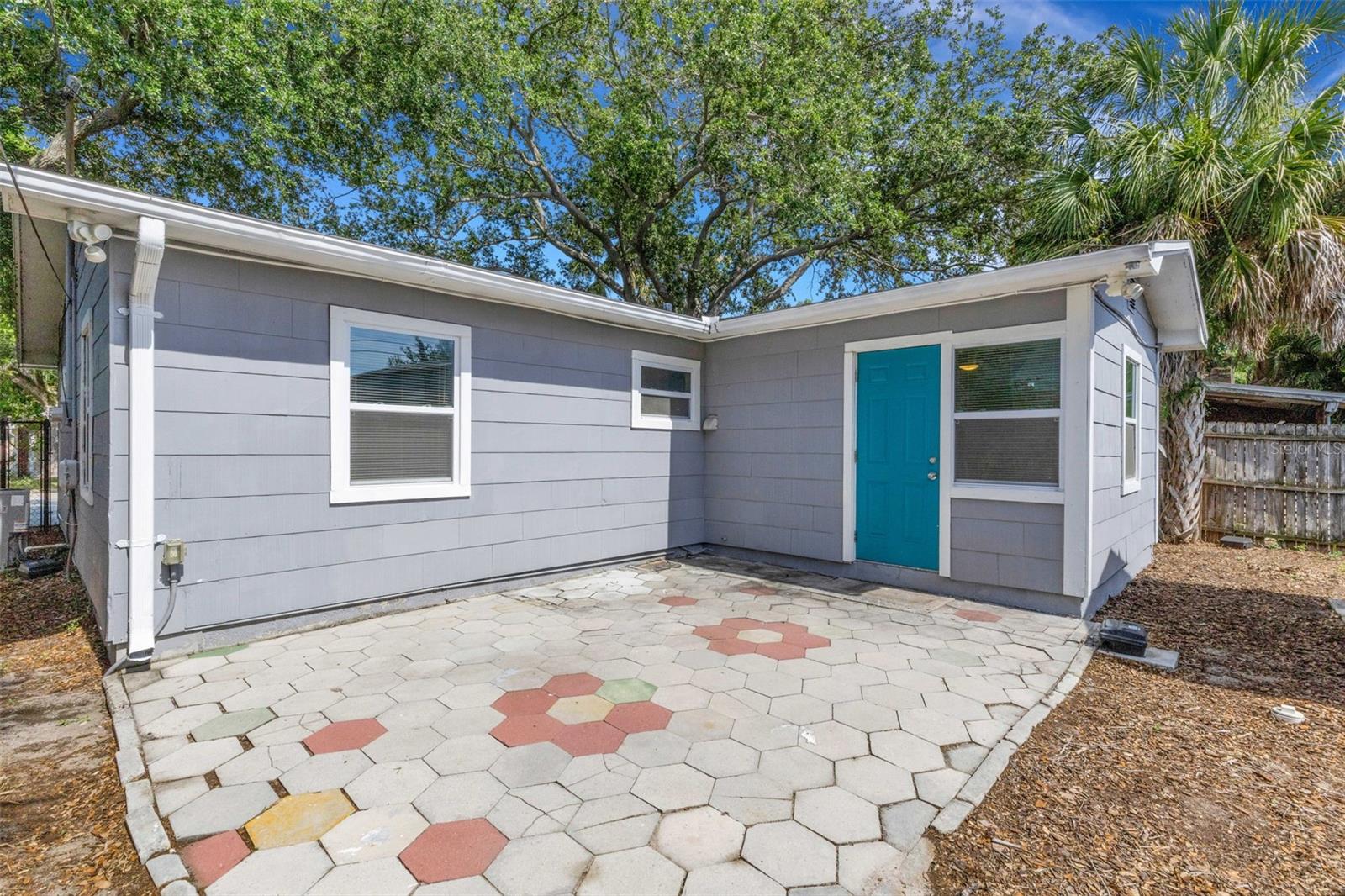 2019 42ND ST S, ST PETERSBURG, FL, 33711