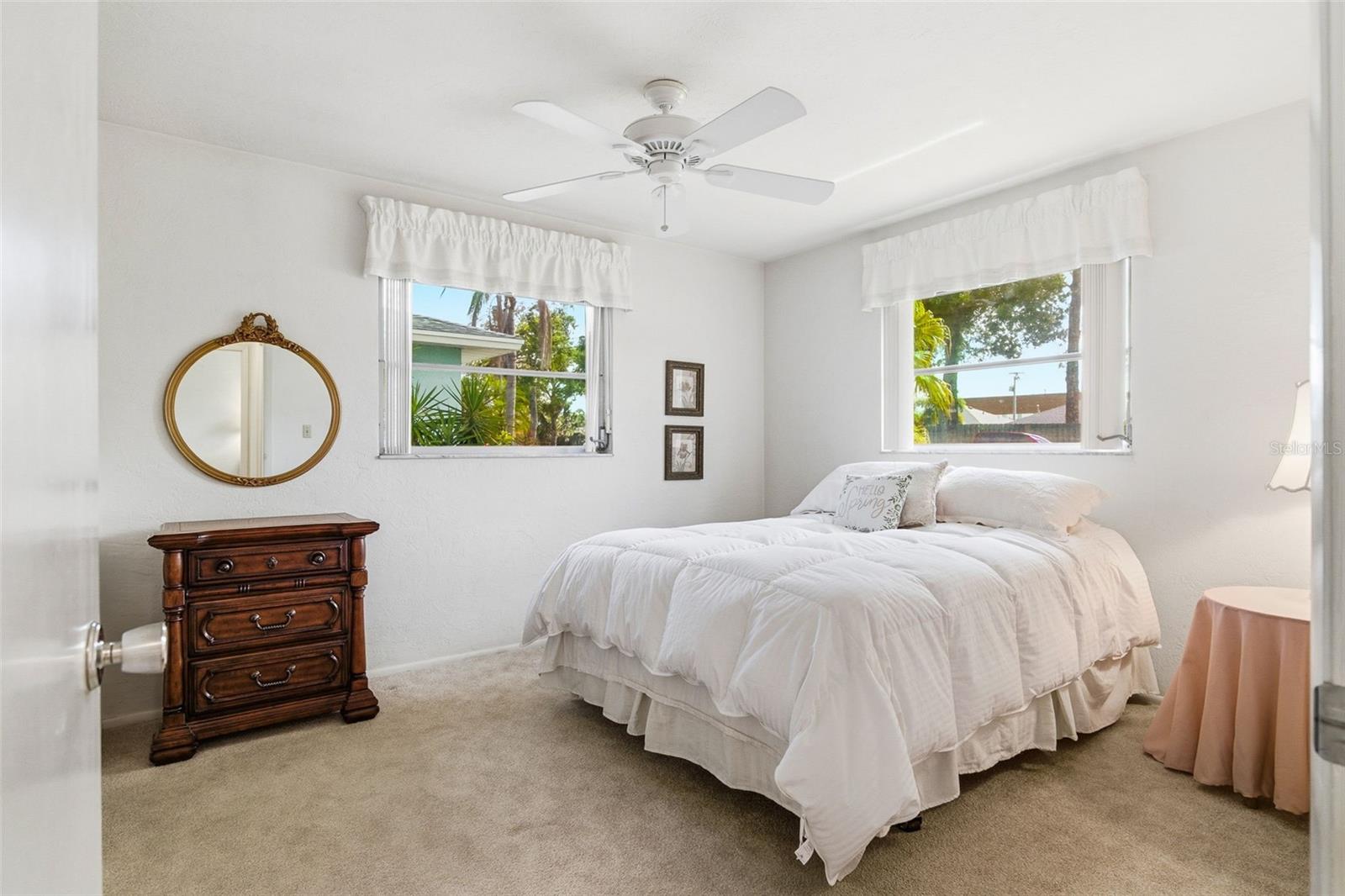 8824 PHYLISS AVE, SARASOTA, FL, 34231