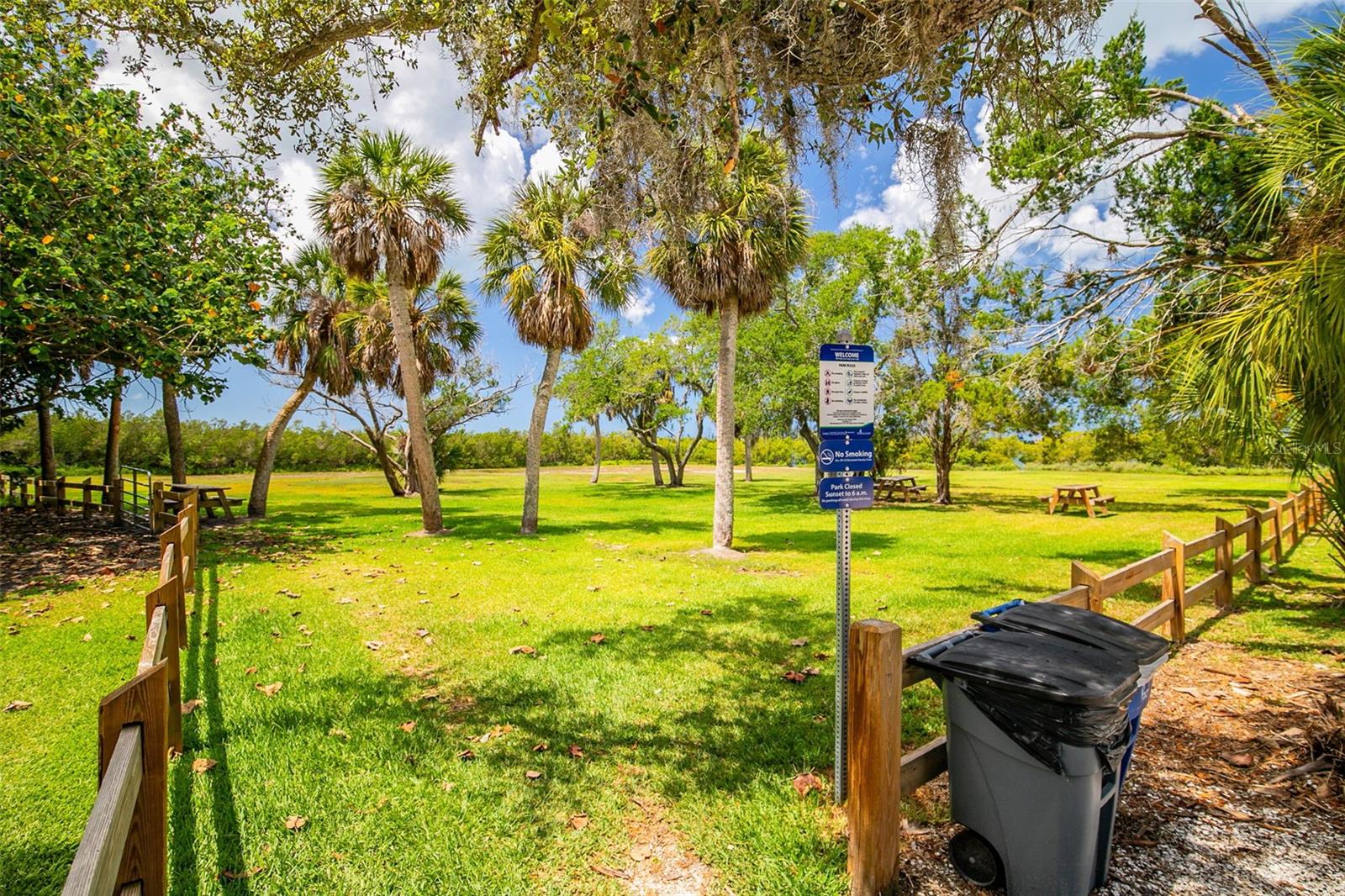 8824 PHYLISS AVE, SARASOTA, FL, 34231