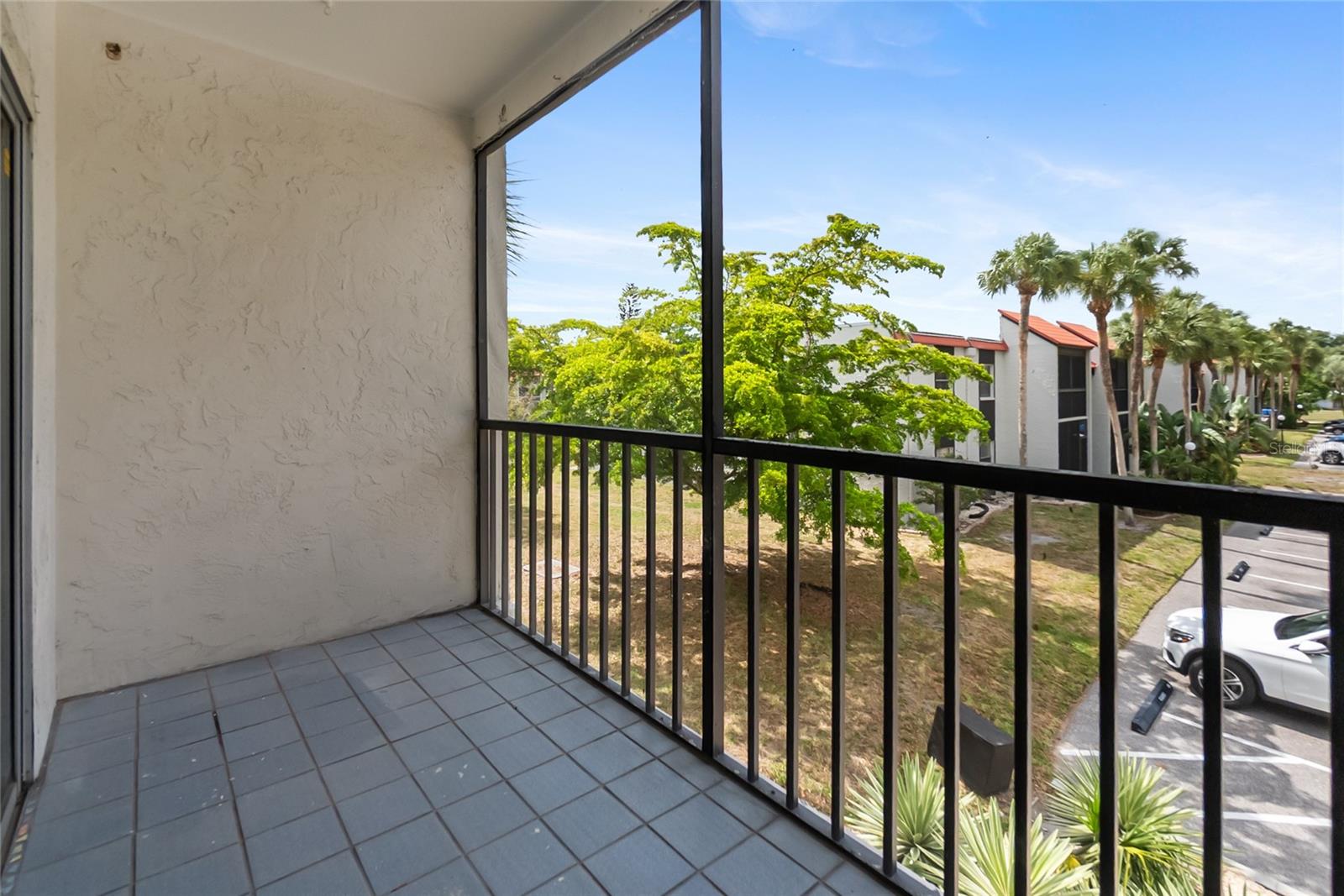 3229 BENEVA RD #203, SARASOTA, FL, 34232