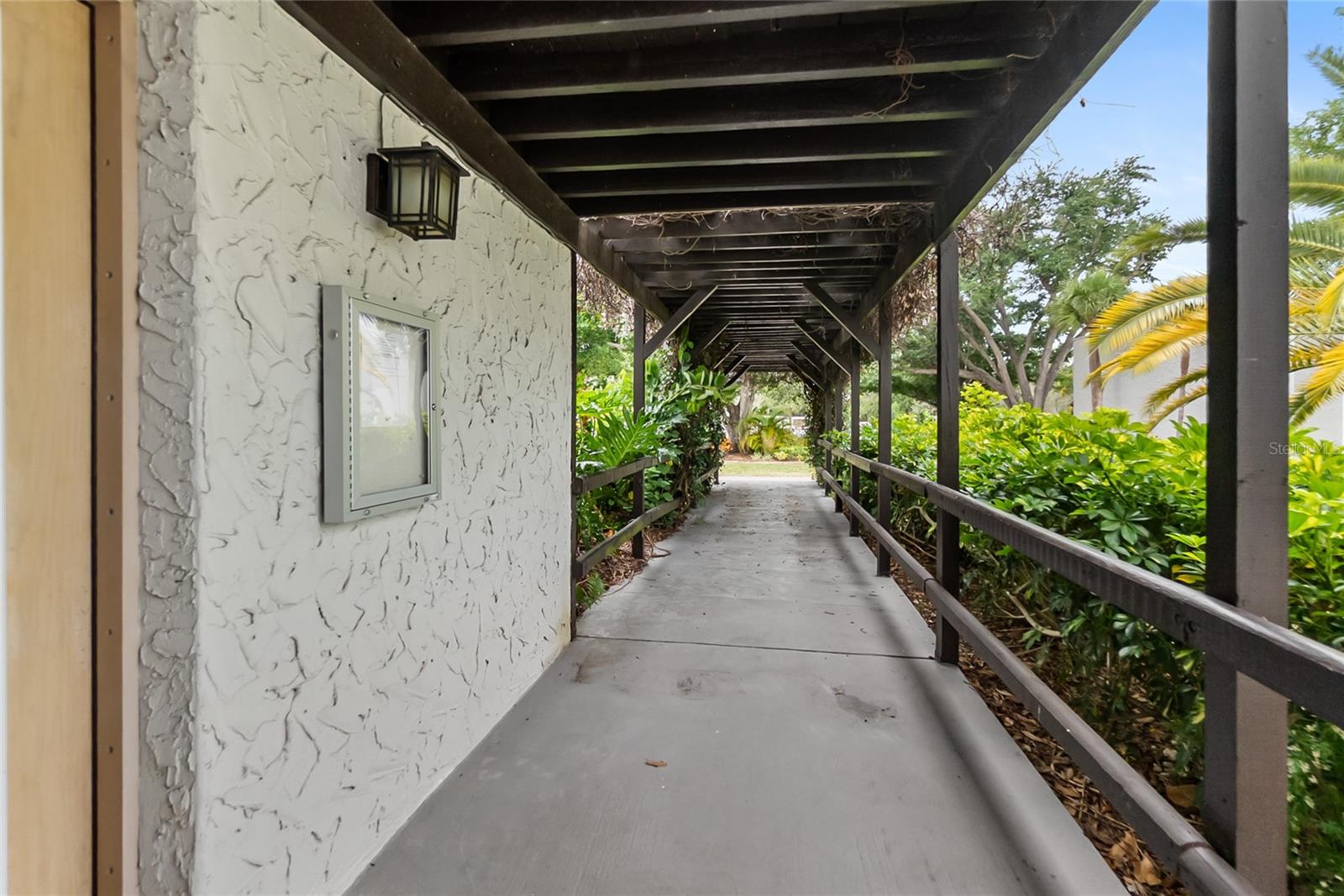3229 BENEVA RD #203, SARASOTA, FL, 34232