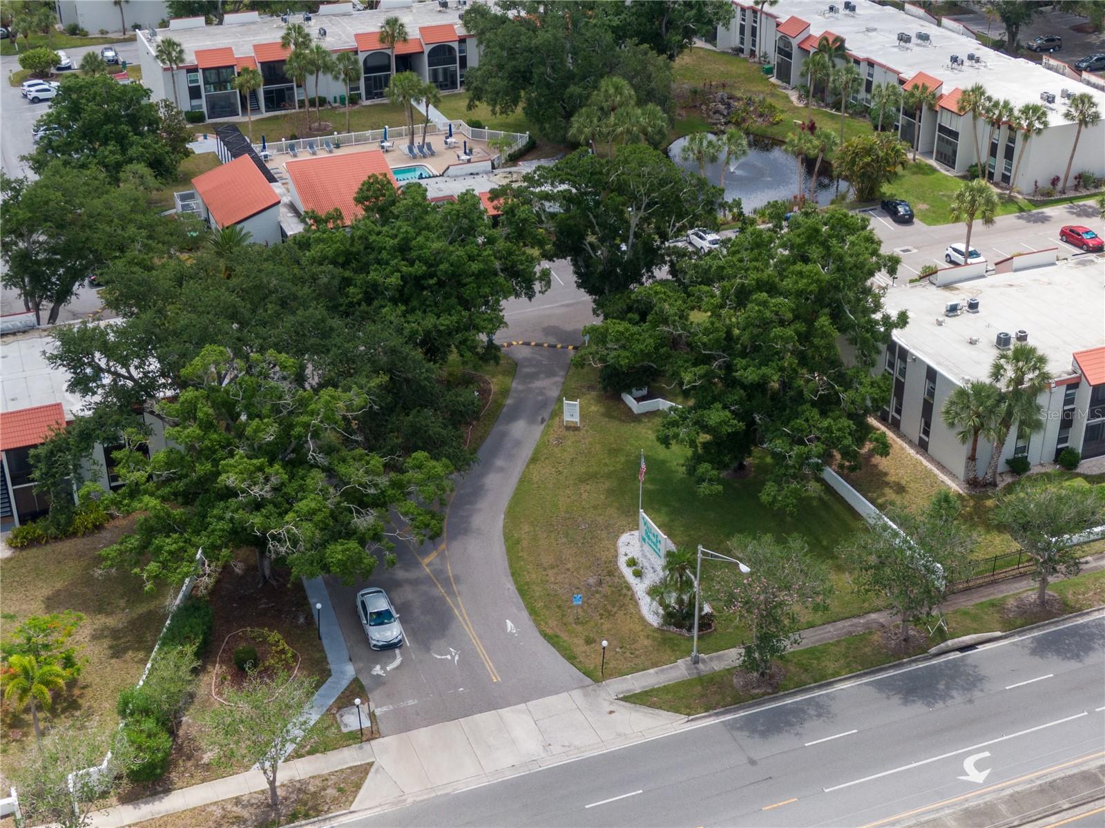 3229 BENEVA RD #203, SARASOTA, FL, 34232