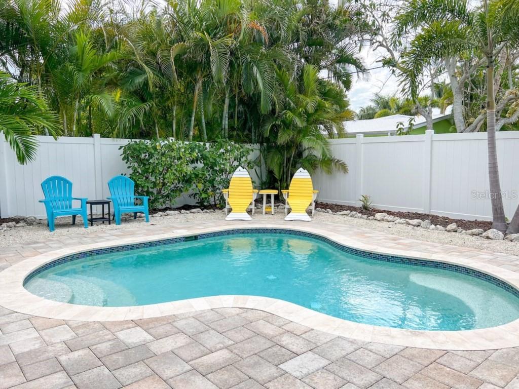 308 60TH ST #A, HOLMES BEACH, FL, 34217