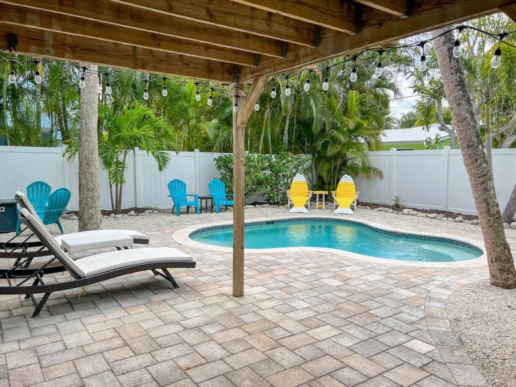 308 60TH ST #A, HOLMES BEACH, FL, 34217