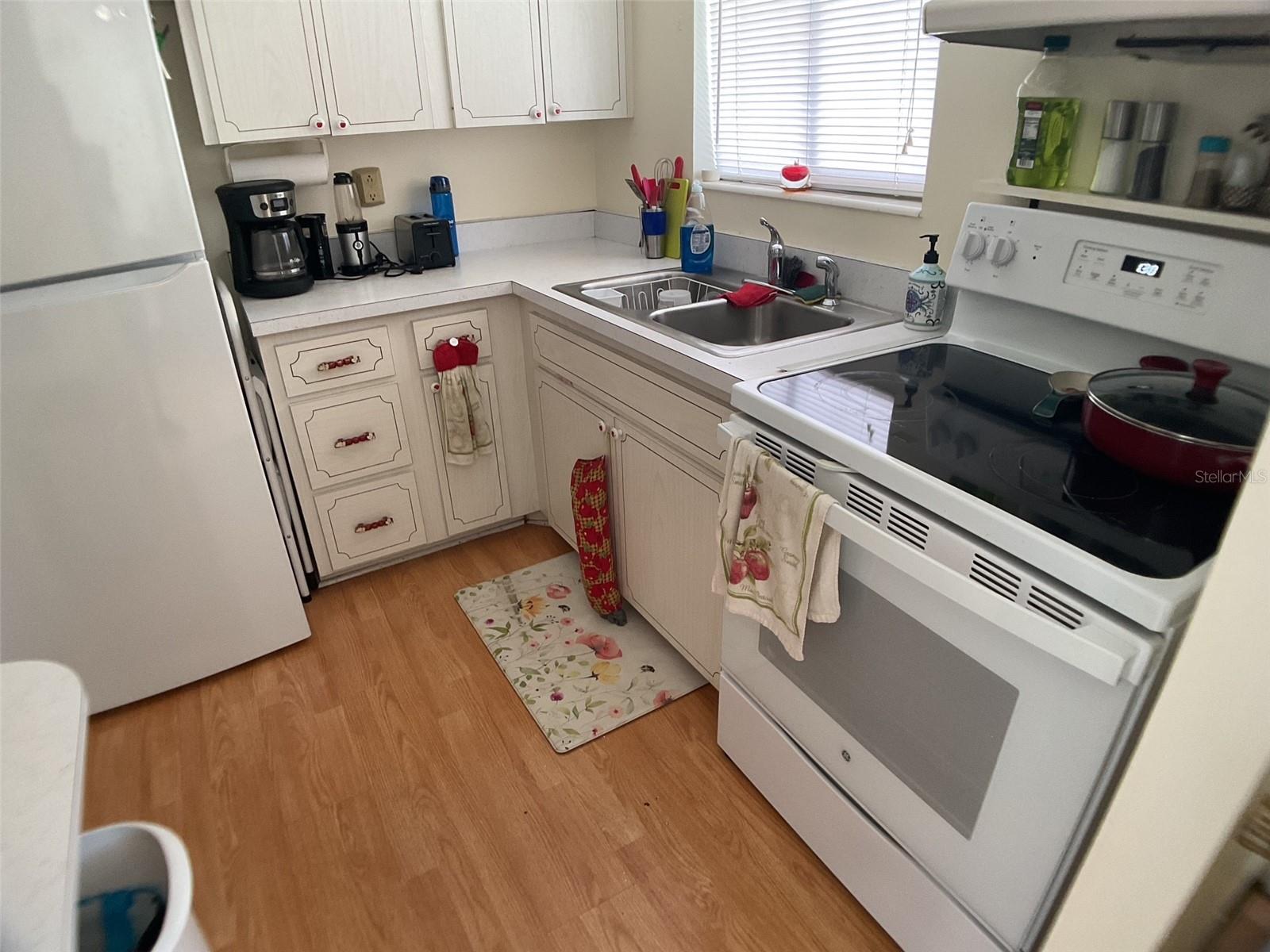 2021 CANAL DR #N25, BRADENTON, FL, 34207