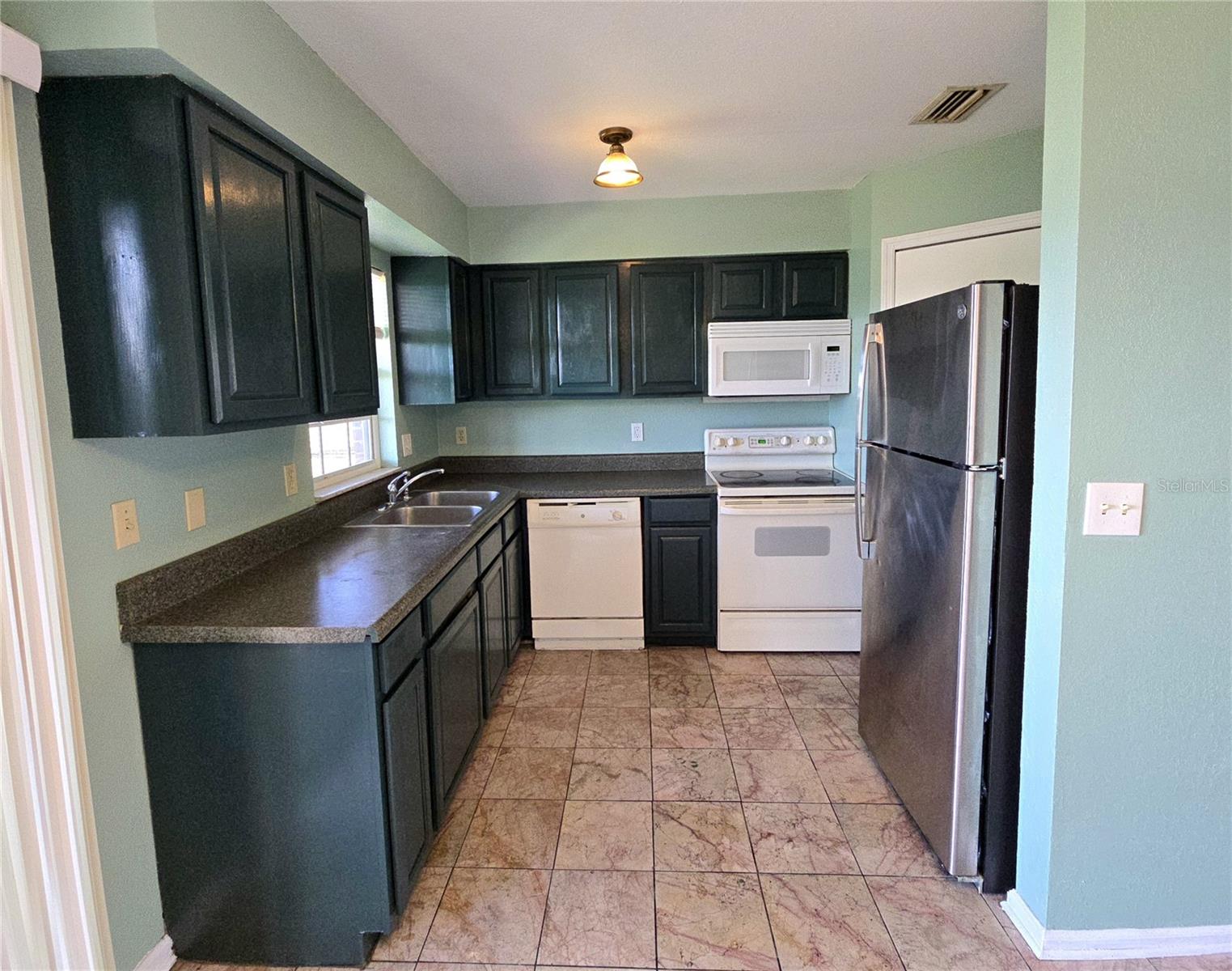 1920 E EDGEWOOD DR #J5, LAKELAND, FL, 33803