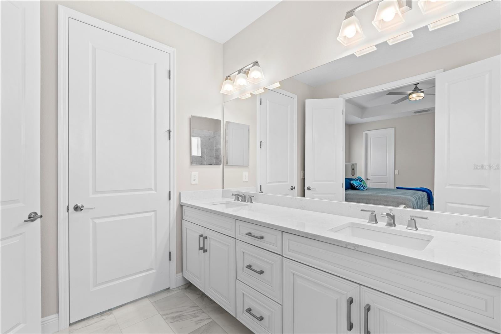 2570 WILD CHERRY PATH, SARASOTA, FL, 34240