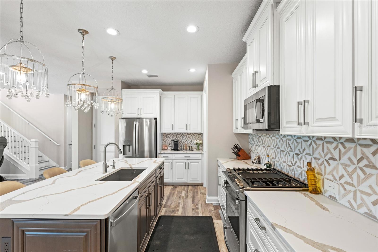 2570 WILD CHERRY PATH, SARASOTA, FL, 34240