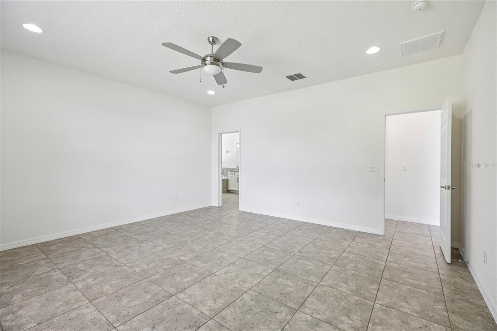 12126 HOMESTEAD PARK LN, ORLANDO, FL, 32824