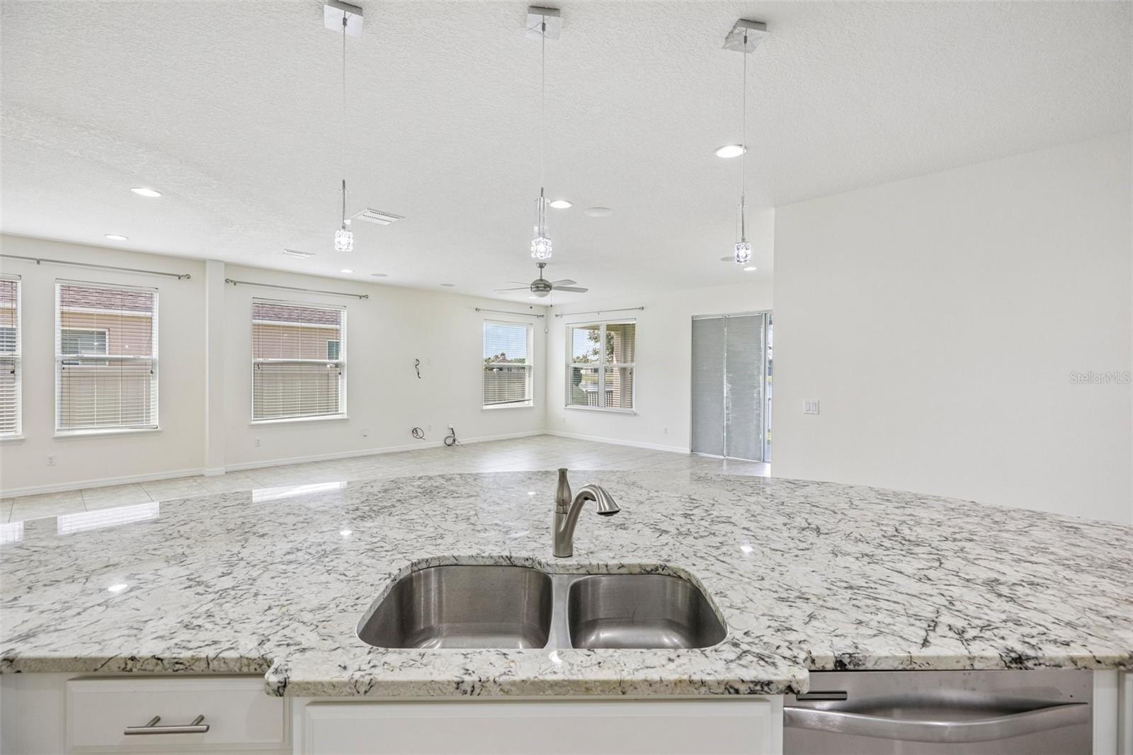 12126 HOMESTEAD PARK LN, ORLANDO, FL, 32824