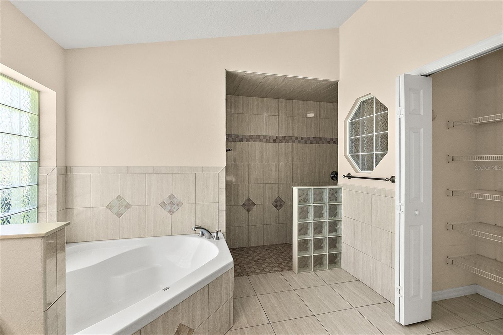 42 BICKFORD DR, PALM COAST, FL, 32137