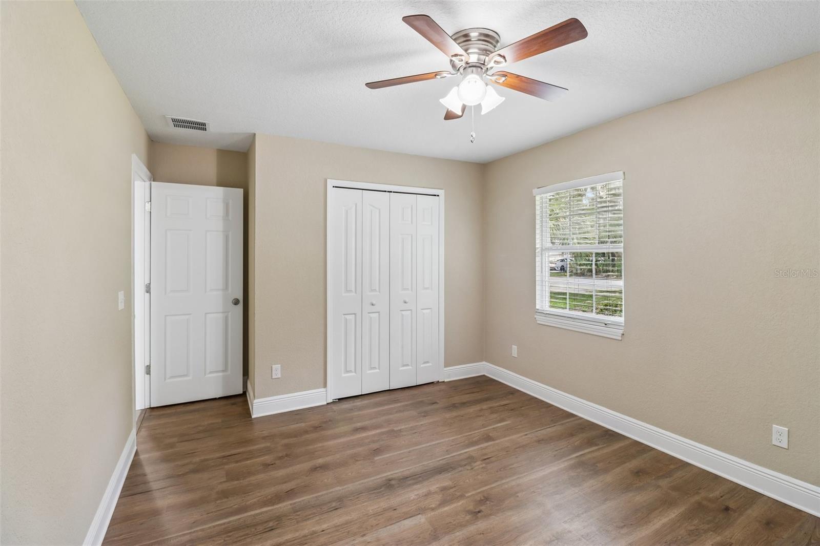 105 N FAIRFAX AVE, DELAND, FL, 32724