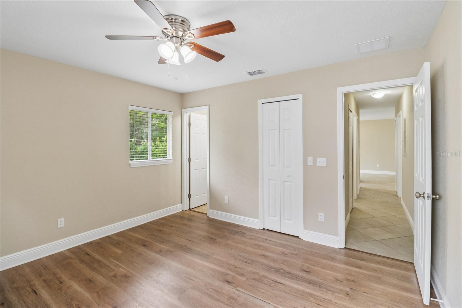 105 N FAIRFAX AVE, DELAND, FL, 32724