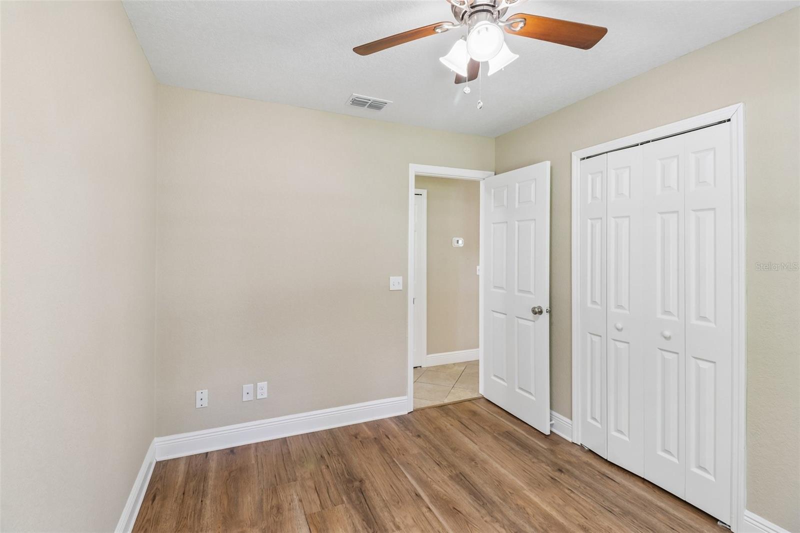 105 N FAIRFAX AVE, DELAND, FL, 32724