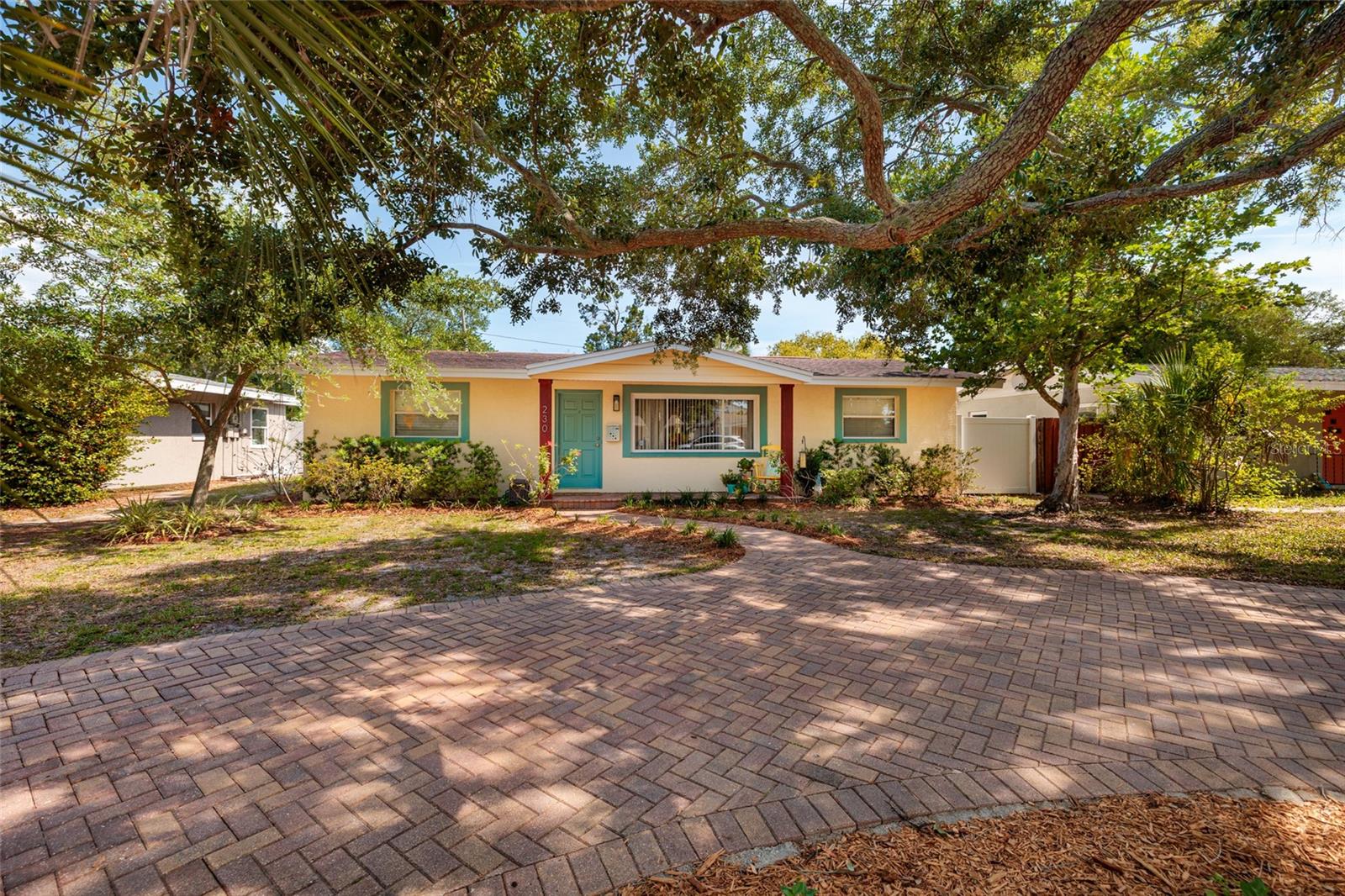 230 43RD AVE NE, ST PETERSBURG, FL, 33703